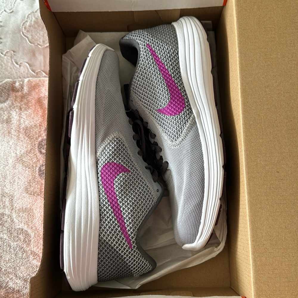 Nike Air Zoom Pegasus sneakers!